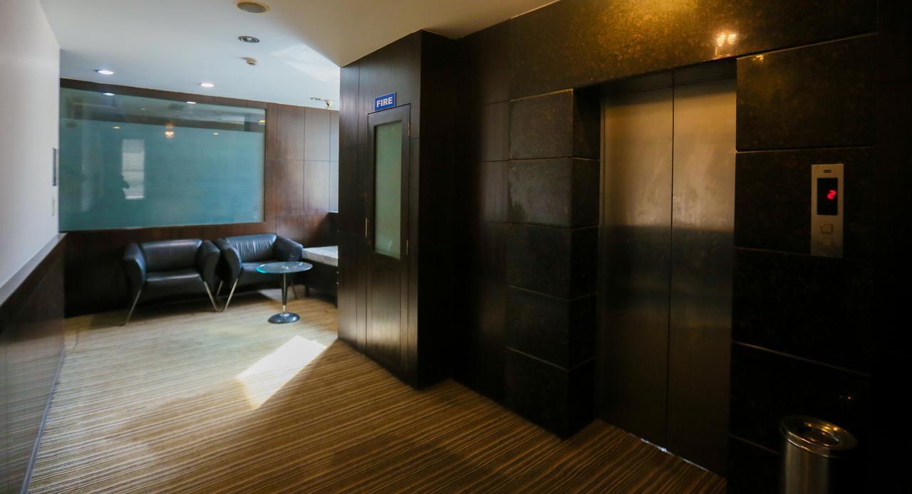 Cs Boutique Hotel Faridabad Exteriör bild