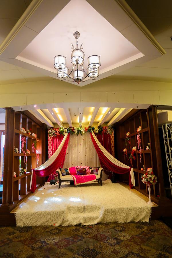 Cs Boutique Hotel Faridabad Exteriör bild